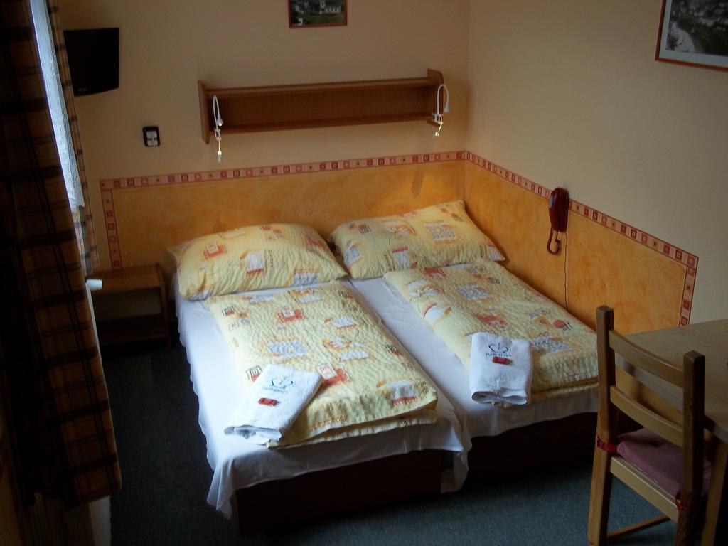 Marianum Jl,S.R.O. Hotel Янске Лазне Стая снимка